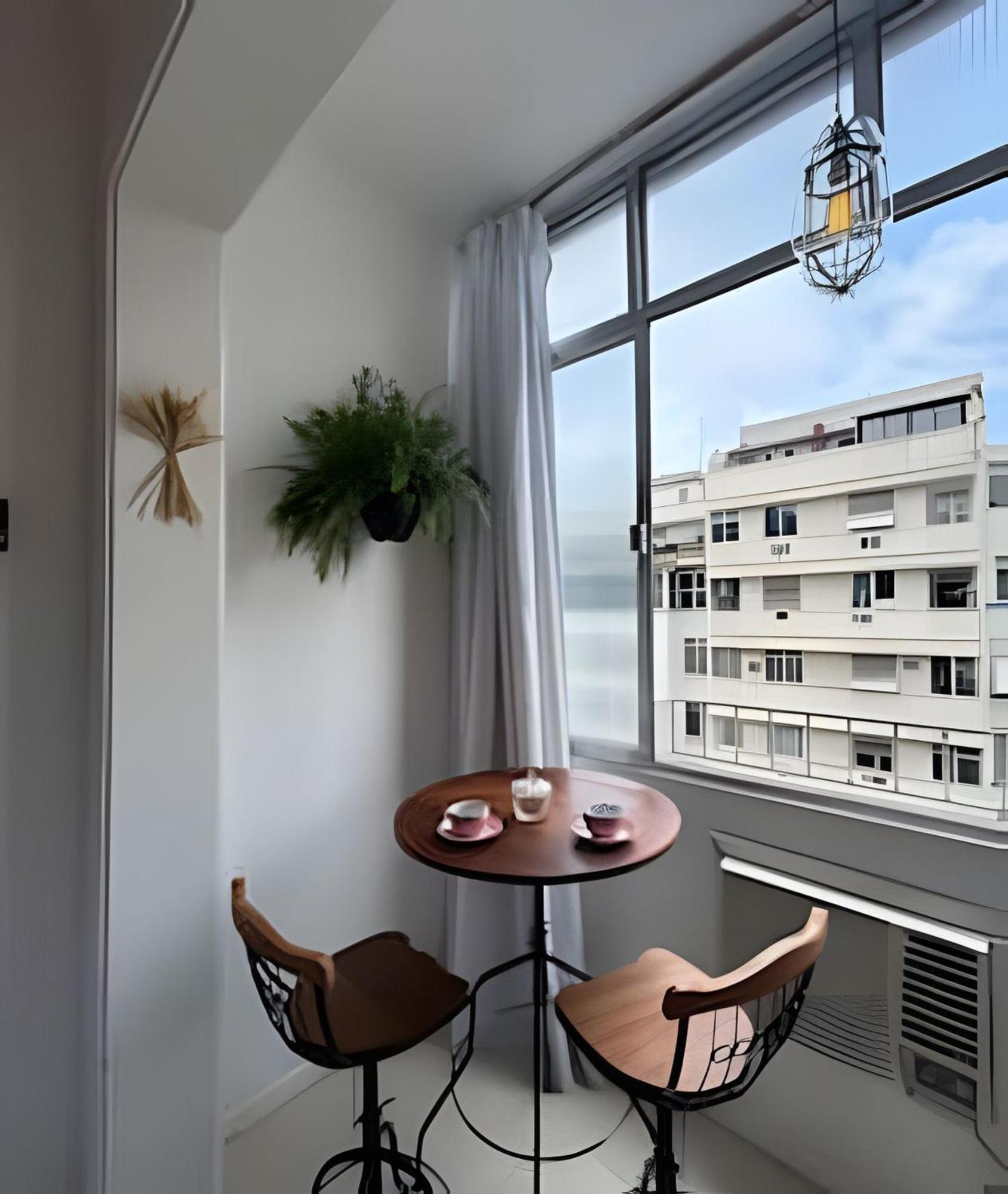 Apartamento Em Copacabana A 100 Metros Da Praia Рио де Жанейро Екстериор снимка